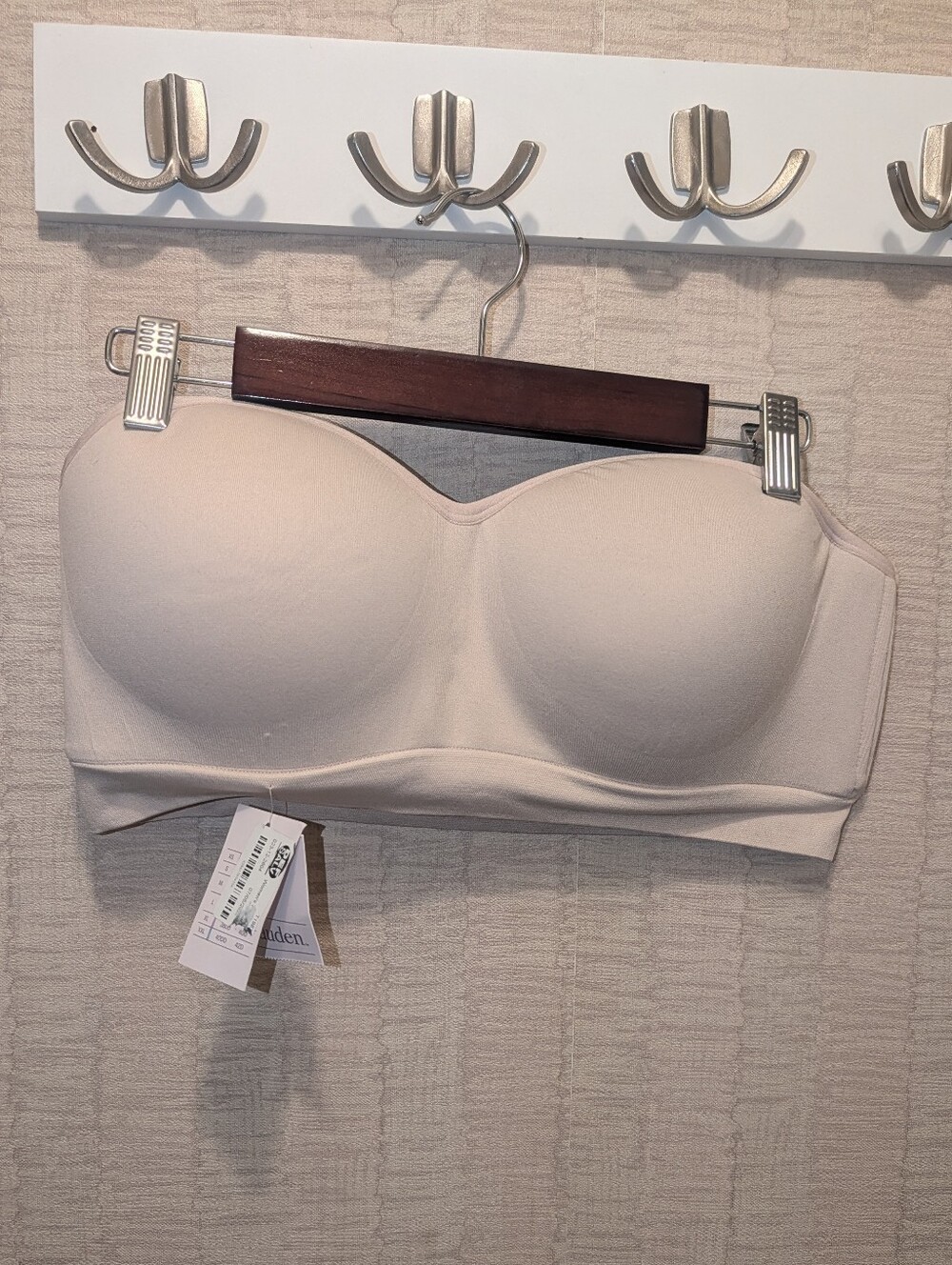 Auden X-LARGE Strapless Push-up Seamless Bandeau Bra - Cream